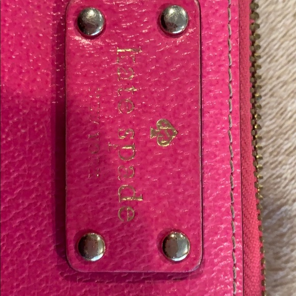 Kate Spade Wallet - Picture 2 of 6